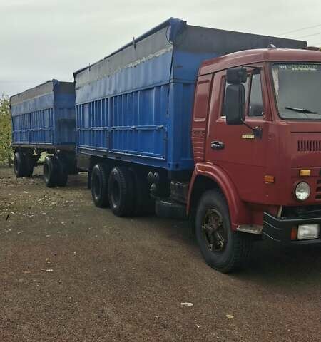 Красный КамАЗ 53212, объемом двигателя 10.85 л и пробегом 100 тыс. км за 15500 $, фото 1 на Automoto.ua