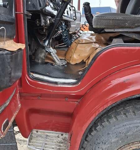 Красный КамАЗ 53212, объемом двигателя 10.85 л и пробегом 100 тыс. км за 14500 $, фото 9 на Automoto.ua