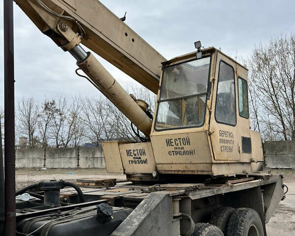 Красный КамАЗ 53212, объемом двигателя 0 л и пробегом 0 тыс. км за 13000 $, фото 5 на Automoto.ua