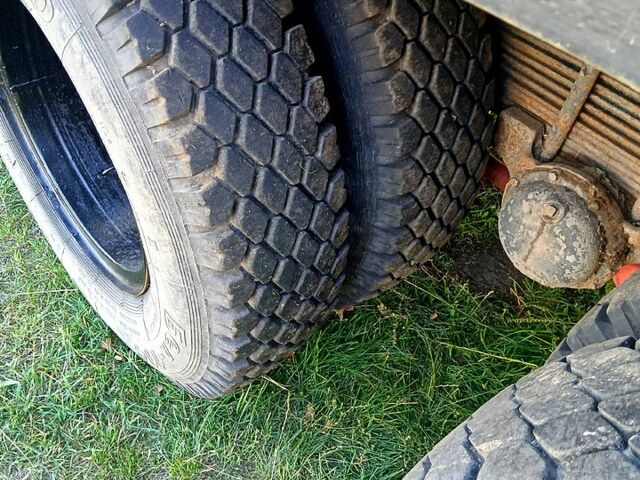 КамАЗ 53212, объемом двигателя 12.5 л и пробегом 358 тыс. км за 8000 $, фото 1 на Automoto.ua