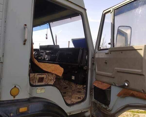 Серый КамАЗ 53212, объемом двигателя 0 л и пробегом 100 тыс. км за 5000 $, фото 8 на Automoto.ua