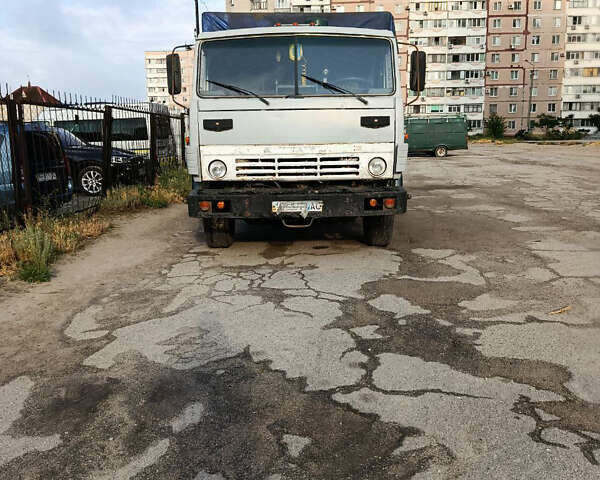 Серый КамАЗ 53212, объемом двигателя 10.85 л и пробегом 100 тыс. км за 5500 $, фото 1 на Automoto.ua