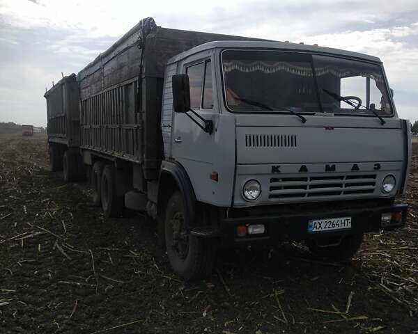Серый КамАЗ 53212, объемом двигателя 0 л и пробегом 1000 тыс. км за 6000 $, фото 4 на Automoto.ua