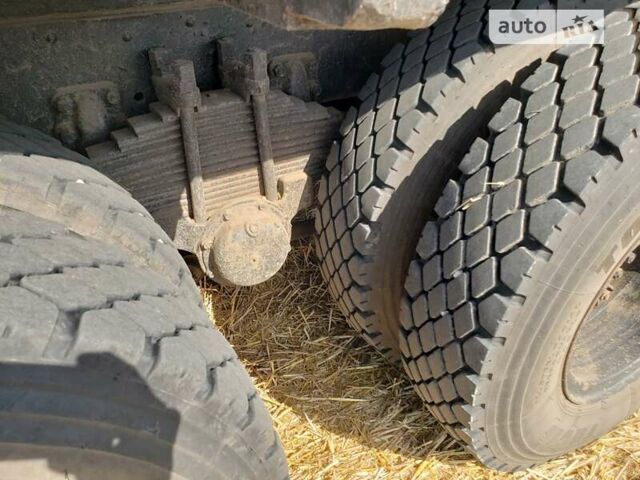 Зеленый КамАЗ 53212, объемом двигателя 0 л и пробегом 555 тыс. км за 17000 $, фото 3 на Automoto.ua