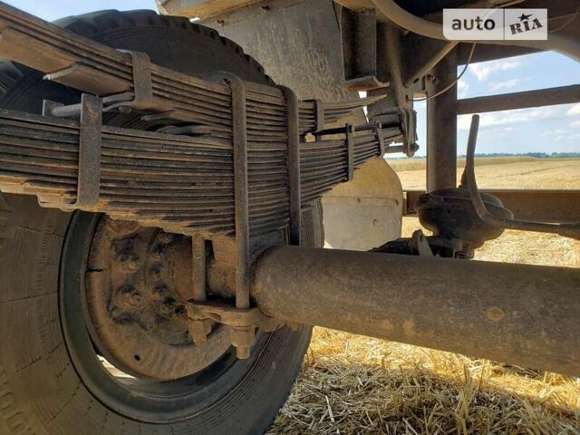 Зеленый КамАЗ 53212, объемом двигателя 0 л и пробегом 555 тыс. км за 17000 $, фото 9 на Automoto.ua