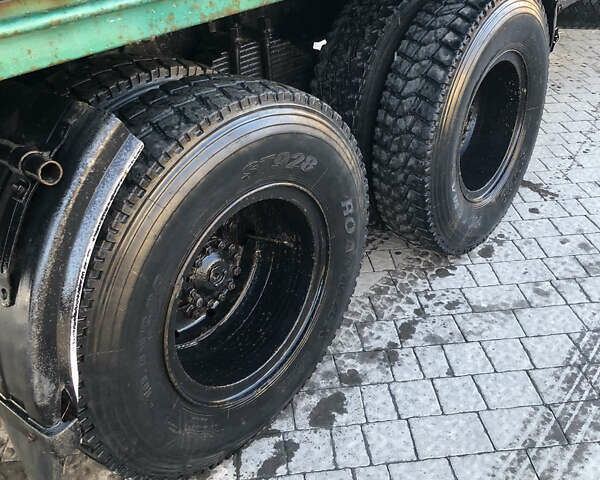 Зеленый КамАЗ 53212, объемом двигателя 10.8 л и пробегом 180 тыс. км за 24500 $, фото 6 на Automoto.ua