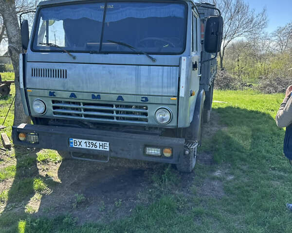 Серый КамАЗ 53213, объемом двигателя 10.8 л и пробегом 50 тыс. км за 6500 $, фото 10 на Automoto.ua