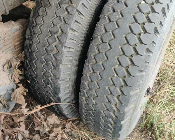 Серый КамАЗ 53215, объемом двигателя 10.85 л и пробегом 176 тыс. км за 5890 $, фото 5 на Automoto.ua