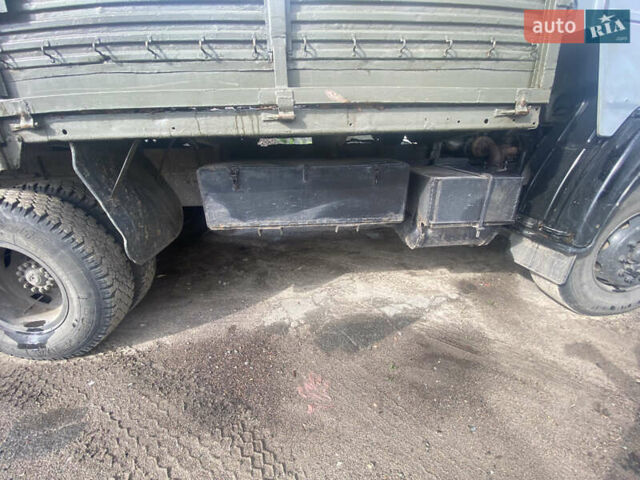 Серый КамАЗ 53215, объемом двигателя 12 л и пробегом 2 тыс. км за 15000 $, фото 1 на Automoto.ua