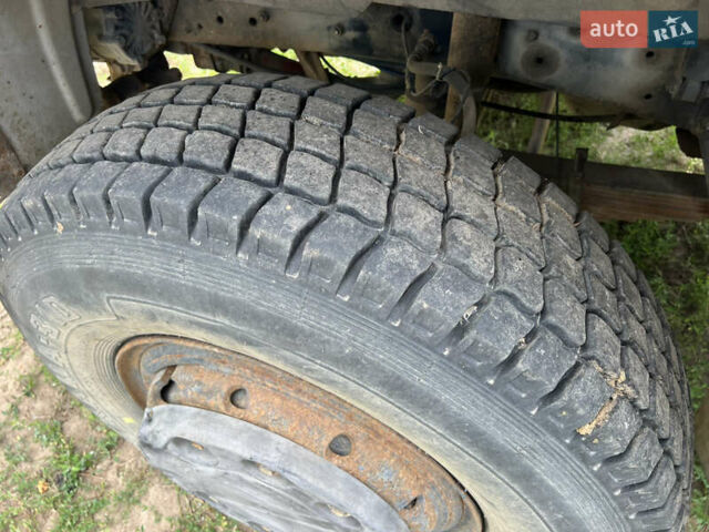 Синий КамАЗ 53215, объемом двигателя 10.85 л и пробегом 115 тыс. км за 11000 $, фото 7 на Automoto.ua