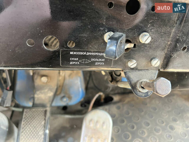 Синий КамАЗ 53215, объемом двигателя 10.85 л и пробегом 115 тыс. км за 11000 $, фото 17 на Automoto.ua