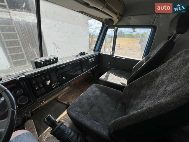 Синий КамАЗ 53215, объемом двигателя 10.85 л и пробегом 115 тыс. км за 11000 $, фото 24 на Automoto.ua