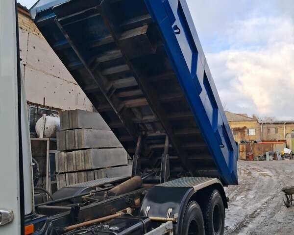 Серый КамАЗ 53229, объемом двигателя 0 л и пробегом 120 тыс. км за 20000 $, фото 4 на Automoto.ua