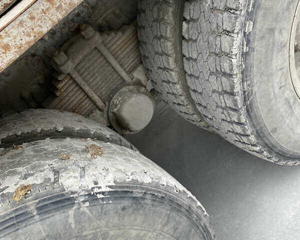 Зеленый КамАЗ 53229, объемом двигателя 10.85 л и пробегом 100 тыс. км за 10200 $, фото 7 на Automoto.ua