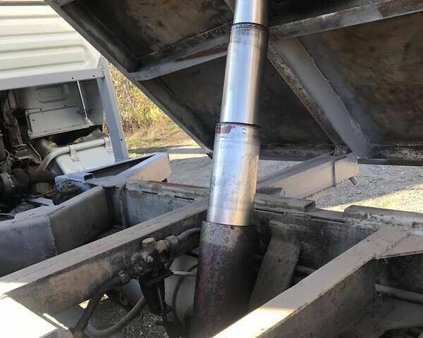 Серый КамАЗ 5325, объемом двигателя 10.85 л и пробегом 100 тыс. км за 8500 $, фото 7 на Automoto.ua