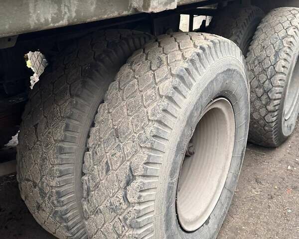 Красный КамАЗ 5410, объемом двигателя 14.86 л и пробегом 200 тыс. км за 6000 $, фото 8 на Automoto.ua