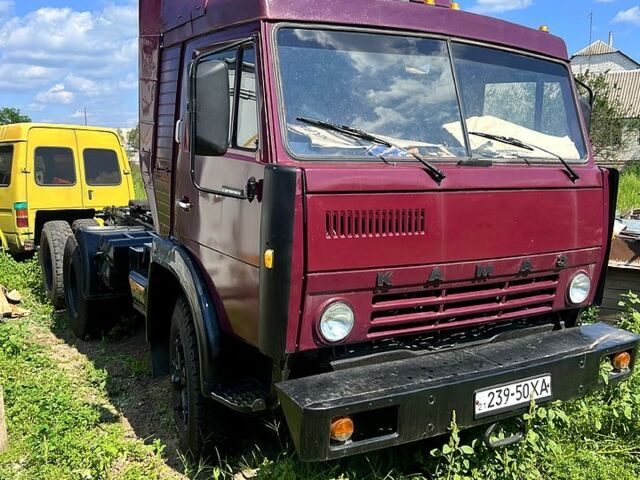 Красный КамАЗ 5410, объемом двигателя 10.9 л и пробегом 250 тыс. км за 7000 $, фото 2 на Automoto.ua