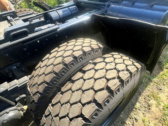 Красный КамАЗ 5410, объемом двигателя 10.9 л и пробегом 250 тыс. км за 7000 $, фото 3 на Automoto.ua