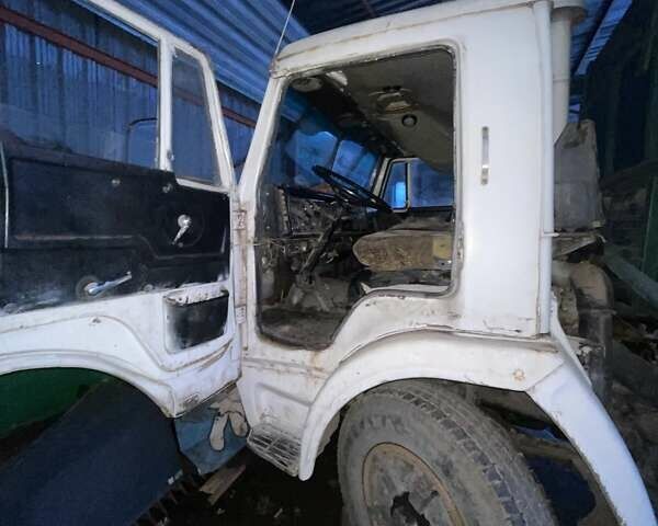 Белый КамАЗ 55102, объемом двигателя 10.85 л и пробегом 1 тыс. км за 10200 $, фото 19 на Automoto.ua