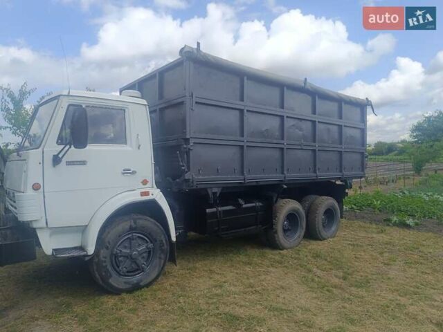 Белый КамАЗ 55102, объемом двигателя 10.8 л и пробегом 78 тыс. км за 10000 $, фото 6 на Automoto.ua