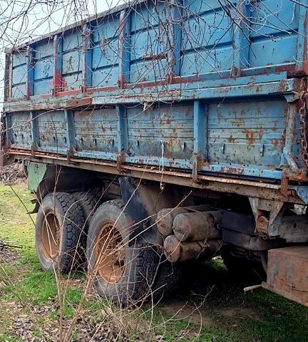 Красный КамАЗ 55102, объемом двигателя 10.5 л и пробегом 0 тыс. км за 4500 $, фото 7 на Automoto.ua