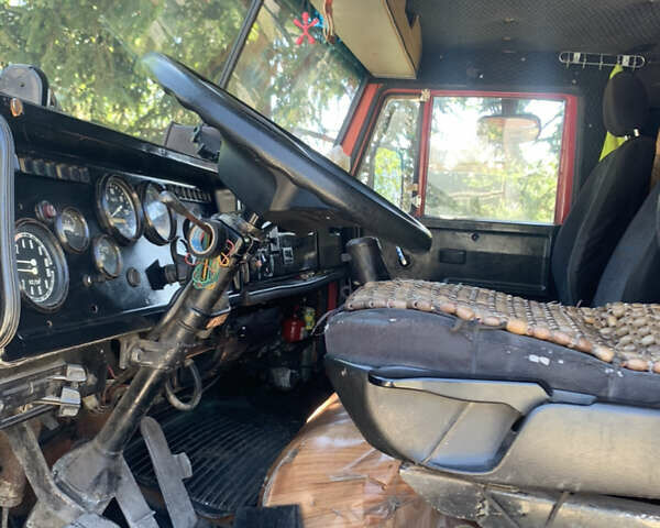 Красный КамАЗ 55102, объемом двигателя 10.85 л и пробегом 100 тыс. км за 8300 $, фото 23 на Automoto.ua