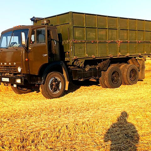 КамАЗ 55102, объемом двигателя 10.9 л и пробегом 230 тыс. км за 9000 $, фото 12 на Automoto.ua