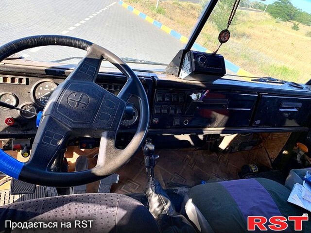 КамАЗ 55102, объемом двигателя 10.9 л и пробегом 230 тыс. км за 9000 $, фото 9 на Automoto.ua