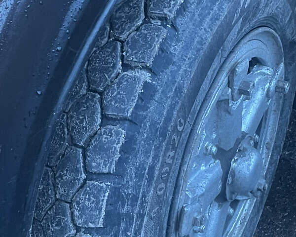 Желтый КамАЗ 55102, объемом двигателя 0 л и пробегом 380 тыс. км за 8000 $, фото 5 на Automoto.ua