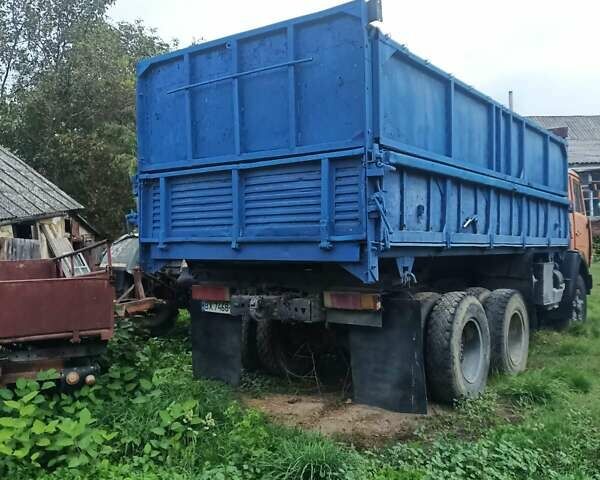 Желтый КамАЗ 55102, объемом двигателя 10.85 л и пробегом 200 тыс. км за 9000 $, фото 3 на Automoto.ua