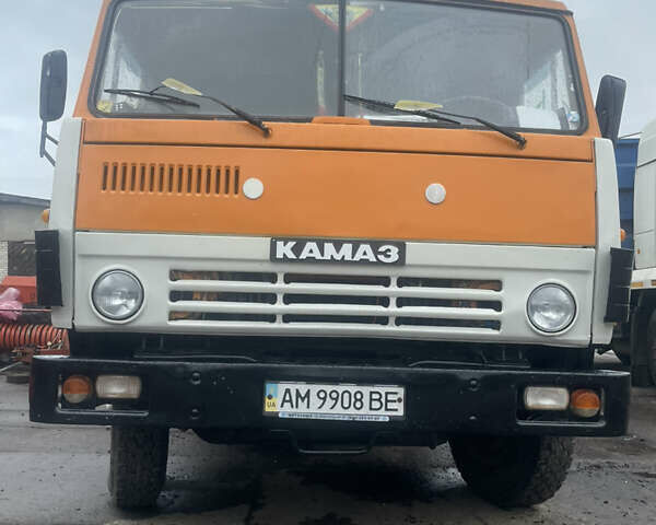 Желтый КамАЗ 55102, объемом двигателя 0 л и пробегом 380 тыс. км за 8000 $, фото 3 на Automoto.ua