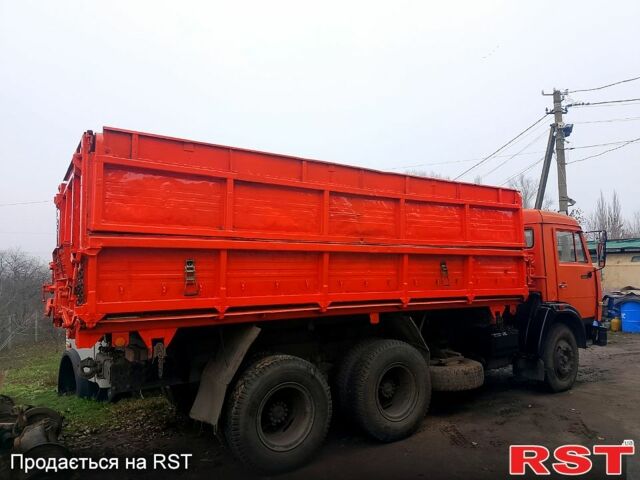 Желтый КамАЗ 55102, объемом двигателя 10.8 л и пробегом 160 тыс. км за 8300 $, фото 5 на Automoto.ua