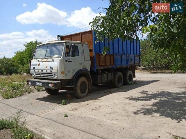 КамАЗ 55102 1985 у Баштанке на Automoto.ua Сірий КамАЗ 55102, об'ємом двигуна 10.9 л та пробігом 100 тис. км за 4100 $, фото 1 на Automoto.ua