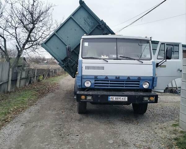 Серый КамАЗ 55102, объемом двигателя 10.85 л и пробегом 86 тыс. км за 11000 $, фото 1 на Automoto.ua