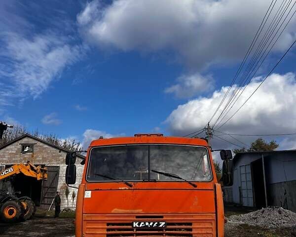 Помаранчевий КамАЗ 55102, об'ємом двигуна 10.86 л та пробігом 100 тис. км за 14000 $, фото 1 на Automoto.ua