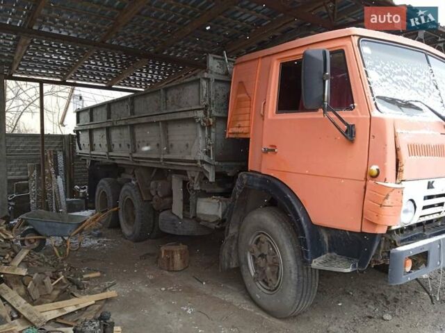 Оранжевый КамАЗ 55102, объемом двигателя 10.85 л и пробегом 100 тыс. км за 10000 $, фото 2 на Automoto.ua