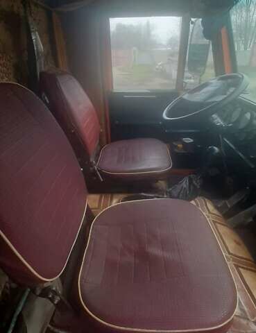 Помаранчевий КамАЗ 55102, об'ємом двигуна 0 л та пробігом 300 тис. км за 9500 $, фото 11 на Automoto.ua