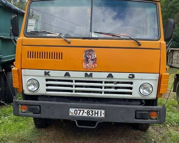 Оранжевый КамАЗ 55102, объемом двигателя 0 л и пробегом 200 тыс. км за 8550 $, фото 4 на Automoto.ua