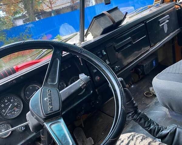 Оранжевый КамАЗ 55102, объемом двигателя 0 л и пробегом 200 тыс. км за 8550 $, фото 7 на Automoto.ua