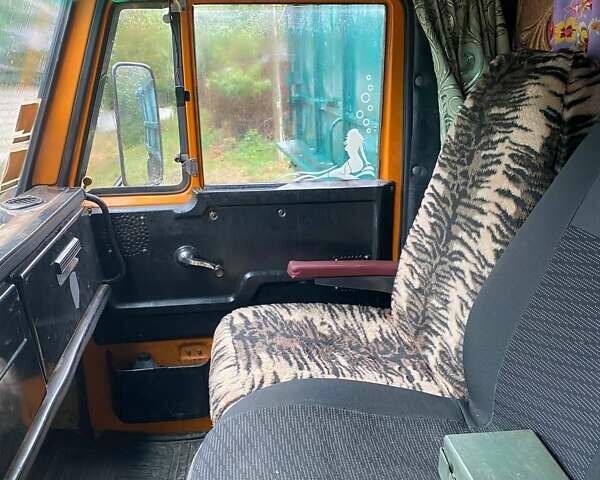 Оранжевый КамАЗ 55102, объемом двигателя 0 л и пробегом 200 тыс. км за 8550 $, фото 9 на Automoto.ua
