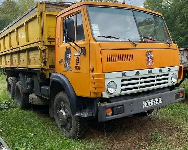 Оранжевый КамАЗ 55102, объемом двигателя 0 л и пробегом 200 тыс. км за 8550 $, фото 2 на Automoto.ua
