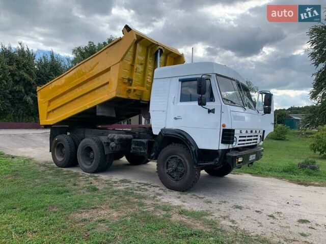 Белый КамАЗ 5511, объемом двигателя 10.85 л и пробегом 800 тыс. км за 5000 $, фото 2 на Automoto.ua