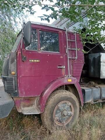 Красный КамАЗ 5511, объемом двигателя 10.85 л и пробегом 369 тыс. км за 5200 $, фото 7 на Automoto.ua