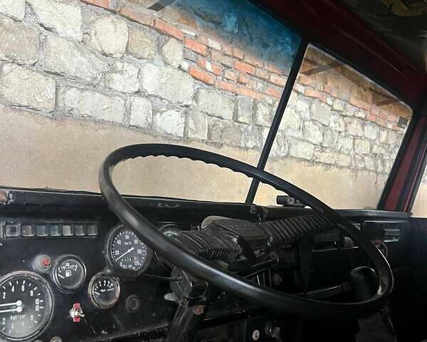 Красный КамАЗ 5511, объемом двигателя 10.85 л и пробегом 300 тыс. км за 8000 $, фото 6 на Automoto.ua