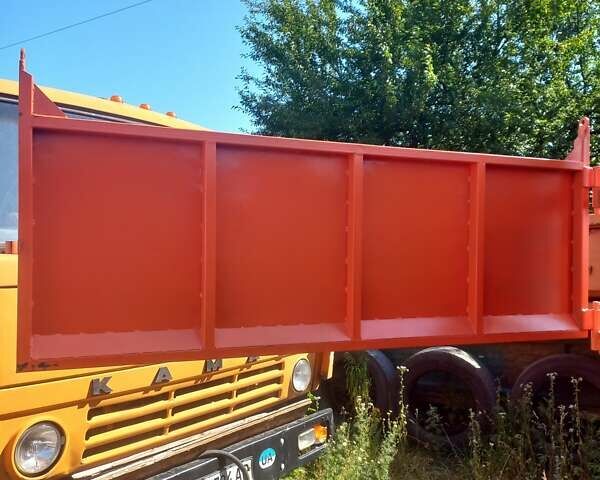 Червоний КамАЗ 5511, об'ємом двигуна 0 л та пробігом 300 тис. км за 9700 $, фото 18 на Automoto.ua