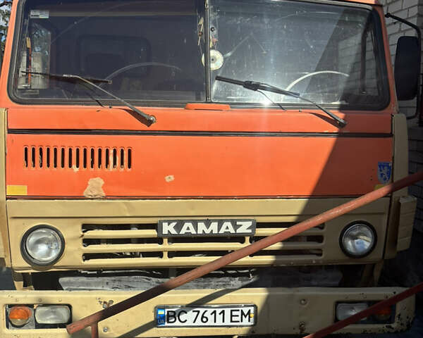 КамАЗ 5511 1985 в Жовкве на Automoto.ua КамАЗ 5511, объемом двигателя 0 л и пробегом 450 тыс. км за 6200 $, фото 1 на Automoto.ua