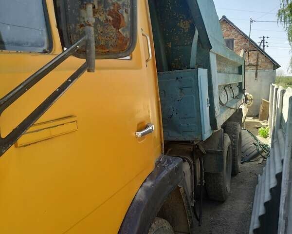Желтый КамАЗ 5511, объемом двигателя 10.85 л и пробегом 1000 тыс. км за 4500 $, фото 2 на Automoto.ua