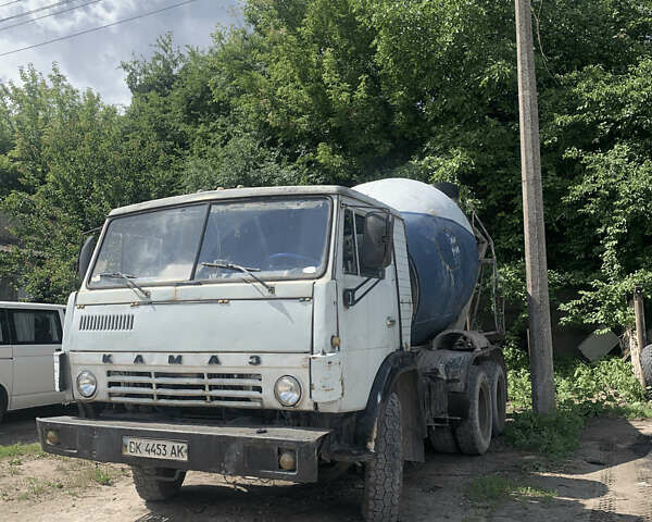 Серый КамАЗ 5511, объемом двигателя 10 л и пробегом 100 тыс. км за 8000 $, фото 1 на Automoto.ua