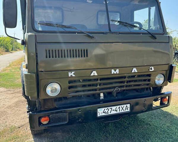 Зелений КамАЗ 5511, об'ємом двигуна 10.8 л та пробігом 3 тис. км за 8000 $, фото 1 на Automoto.ua