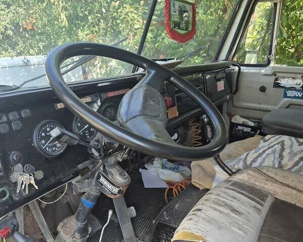 Зеленый КамАЗ 5511, объемом двигателя 10.85 л и пробегом 100 тыс. км за 7300 $, фото 4 на Automoto.ua